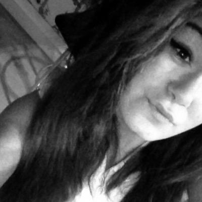 deesmelliott's profile picture. 100% follow back!