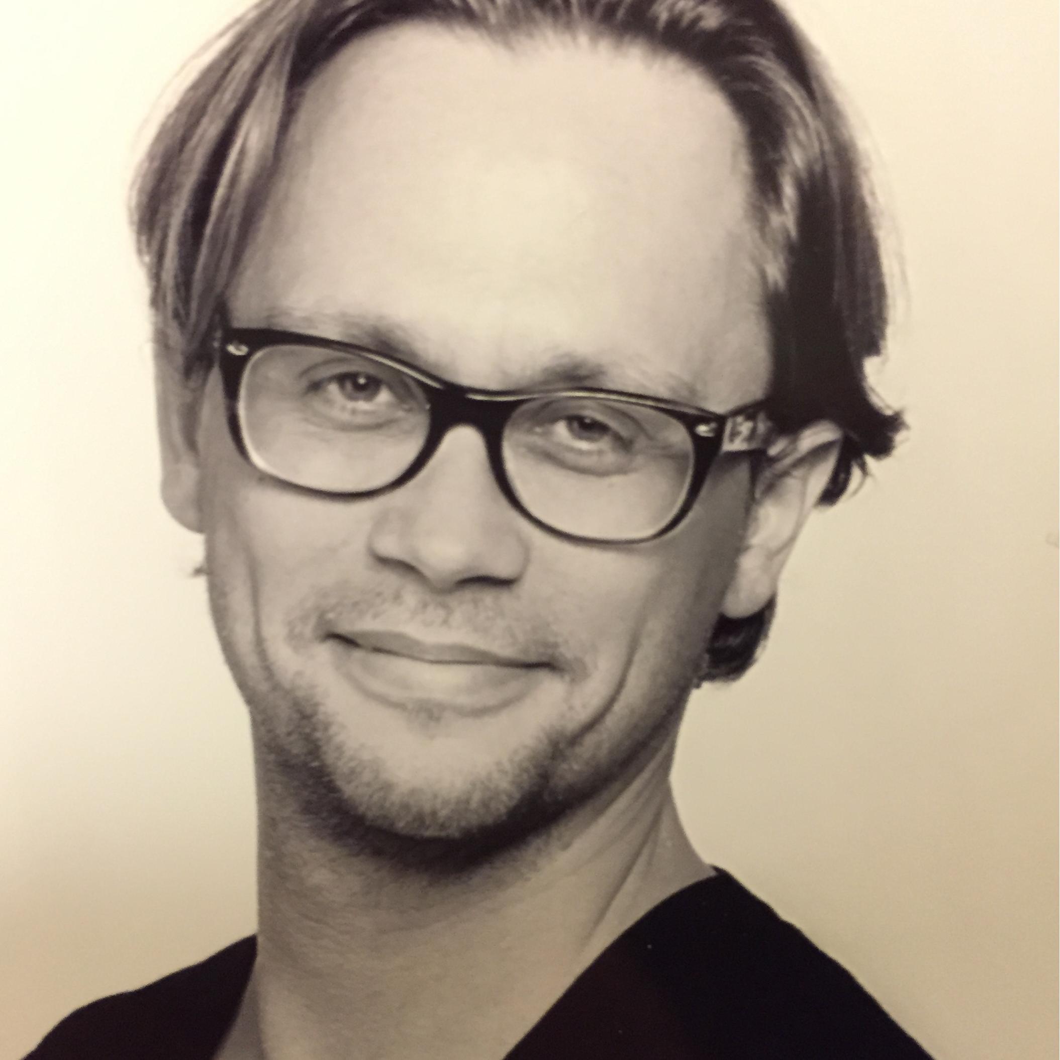 Born in 1976 in Hamburg, Germany. Developer since 1998.
Now: https://t.co/VDWmXR1nmW