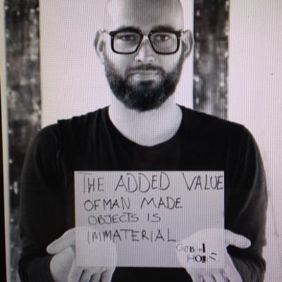 gabriel_holysz's profile picture. 