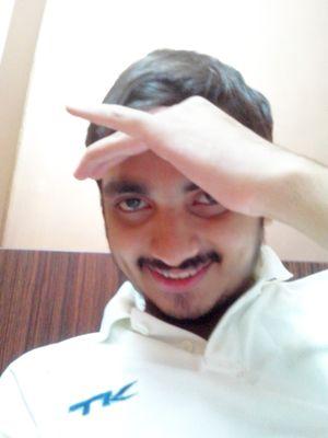 shukla_vvs's profile picture. Stage Artist, Singer, NDA, Psychologist, Humanist, Experienced Cricketer...