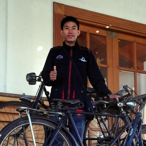 4 Agustus 1994 ------- like or not, this is my self