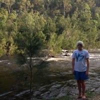 Singer-songwriter (songs: work in process, soon for your ears), school bus driver, foodie, lover of sci-fi, :)