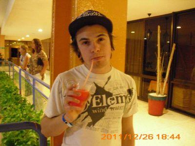 Nickdegs's profile picture. 