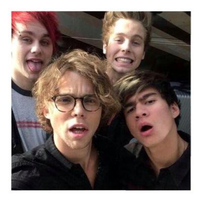 tweeting our favourite pics, gifs and vines of our favourite people || @baddreamgc @mukedearest @sighsarahh