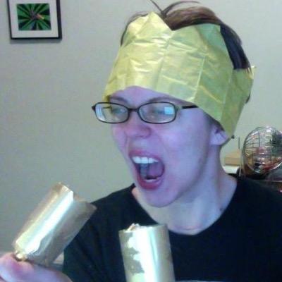 Levaniel's profile picture. Healthcare grad student, voracious reader, craftster of threads, FTM.