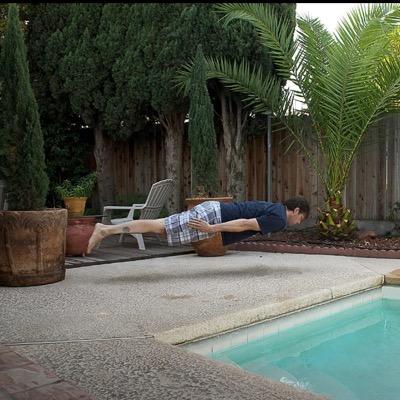 DoinItWell_'s profile picture. I don't have the secret of the Acai berry, or how to whiten teeth. Just here to shoot the breeze.