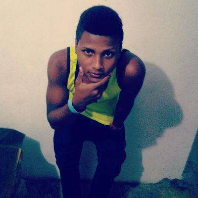 ╲╭━━━━╮╲╲╭━━━━━━━━━━━━━━━━━╮ ╲┃╭╮╭╮┃╲╲ | ░░▒▓ SÍGUEME ▓▒░░|
┗┫┏━━┓┣┛╲╰┳━━━━━━━━━━━━━━━━╯
╲┃╰━━╯Y ╲
▇ ▆ ▅ ▄ ▃ ▂★ TE SIGO ☆▂ ▃ ▄ ▅ ▆
