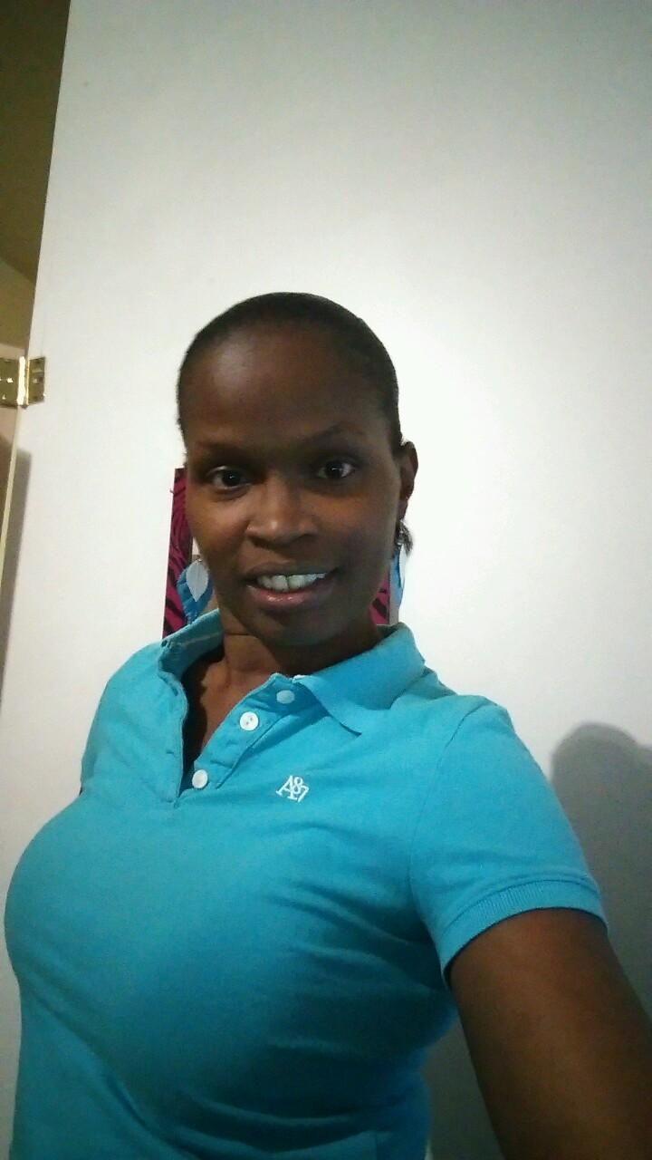 lovelytye86's profile picture. 