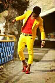 Cool African Guy.....wanna now me better?????? its a +254705289309 or simply DM me