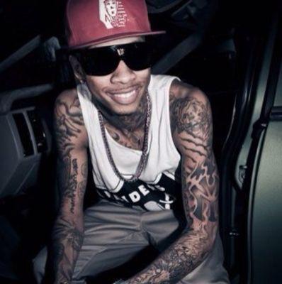 YMCMBNeedsTyga's profile picture. YMCMB is NOTHING Without Tyga.
Tyga Best Rapper Now!
Follow Him @Tyga
Tyga Till We Die!