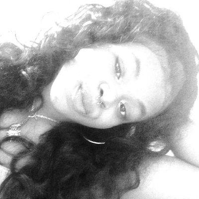 __cheeeee's profile picture. darkskinned Pretty GIRL