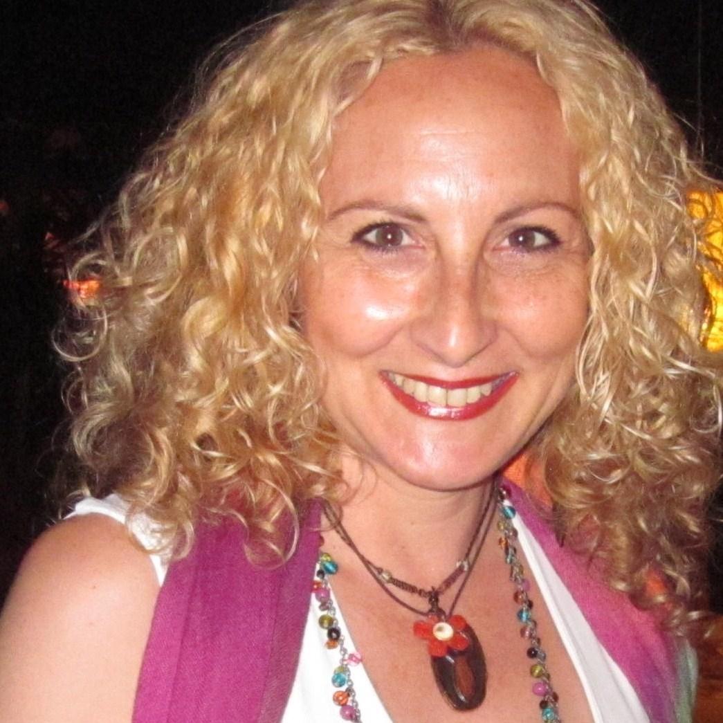 mj_entheos's profile picture. El Mundo está en las manos de aquellos que tienen el coraje de soñar y correr el riesgo de vivir sus sueños. Paulo Coelho