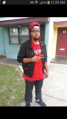 I'm a pretty chill guy I work hard and play hard just here see what's going on twitter and to get some cool calm and collected followers I do follow back.