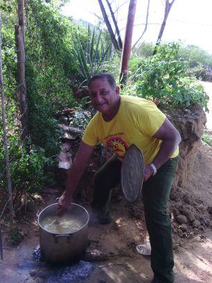 + 7/3/60 educador de comunidades, negociador de conflictos, amante de la amistad