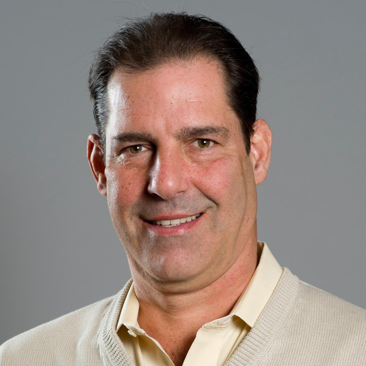 Hi, I'm Larry Thomas. Follow me for a stream of thoughts, tips and content about video marketing and public relations.