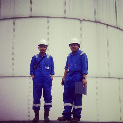 manusia yang tak tau apa-apa dan ingin tau apa-apa