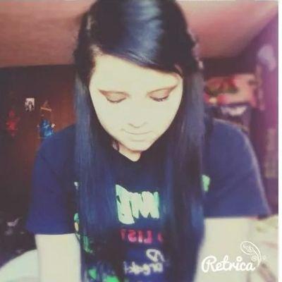 Heeeeeyy y'all  I'm a christian and I love Michael Jackson ❤