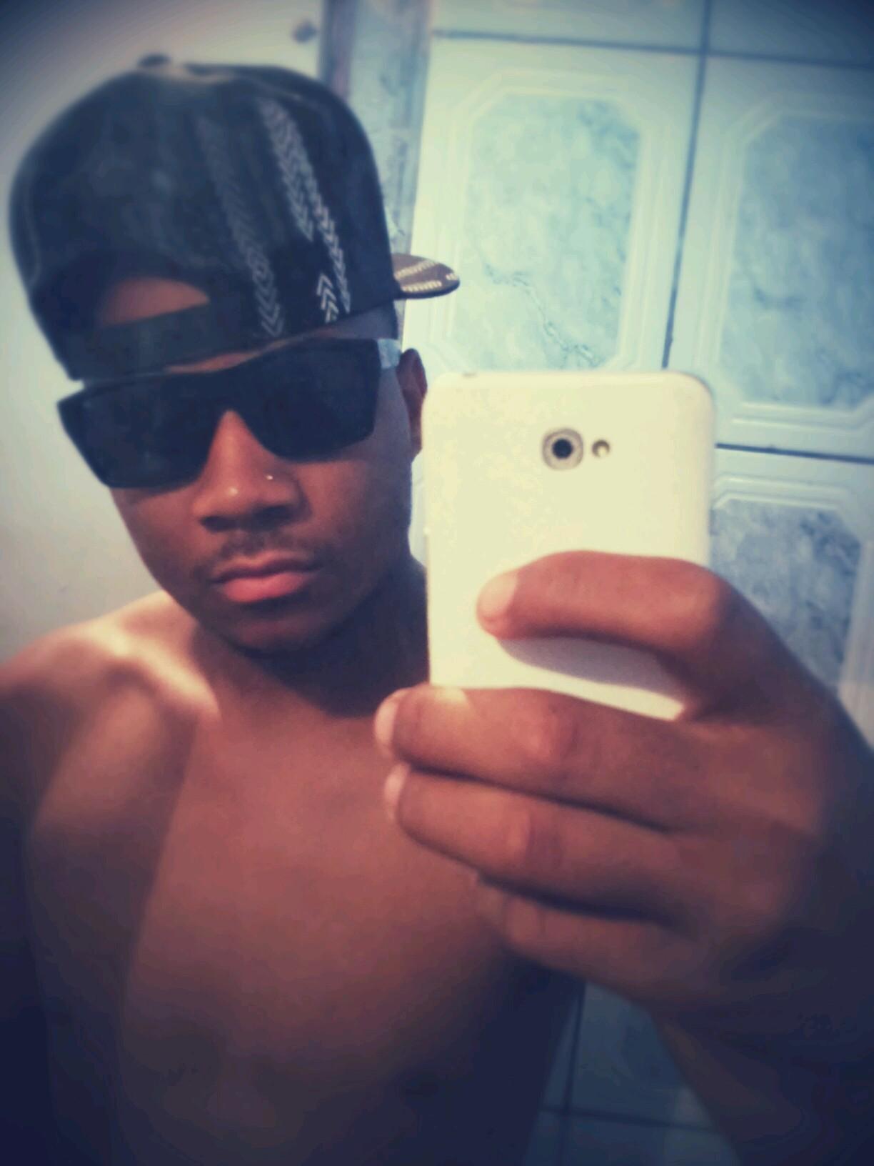 VerdelhoTiago's profile picture. 