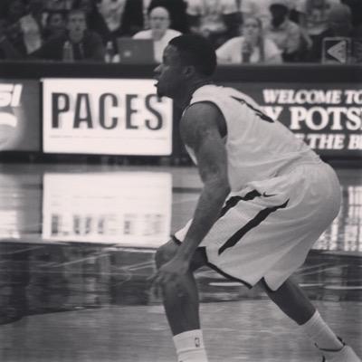 Young bull just trying to make it in the tough world...Hardwork pays off you get what you put in cant stop now gotta keep pushin
#Ripgrandma #13 #Bullyseason