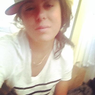 hoodratinburbs's profile picture. 