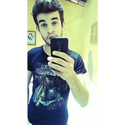 Sigo todos de volta '-'                                                        Face:https://t.co/xgXq9GoNZS