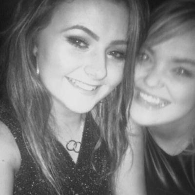 cliodhnabond's profile picture. 