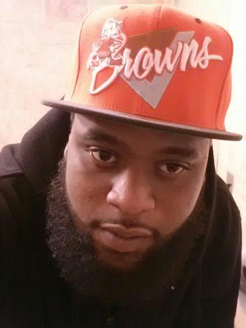 Artist, Graphic Designer, Videographer, Entertainer, Visionary. http://t.co/dUaPuebKve  http://t.co/SWTOa6imt8 http://t.co/PRl3rIBavS