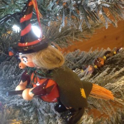 Rheinmadchen's profile picture. I don't know why, either. Retweets don't mean I agree with them. Otherwise views are my own, my very own and only my own!