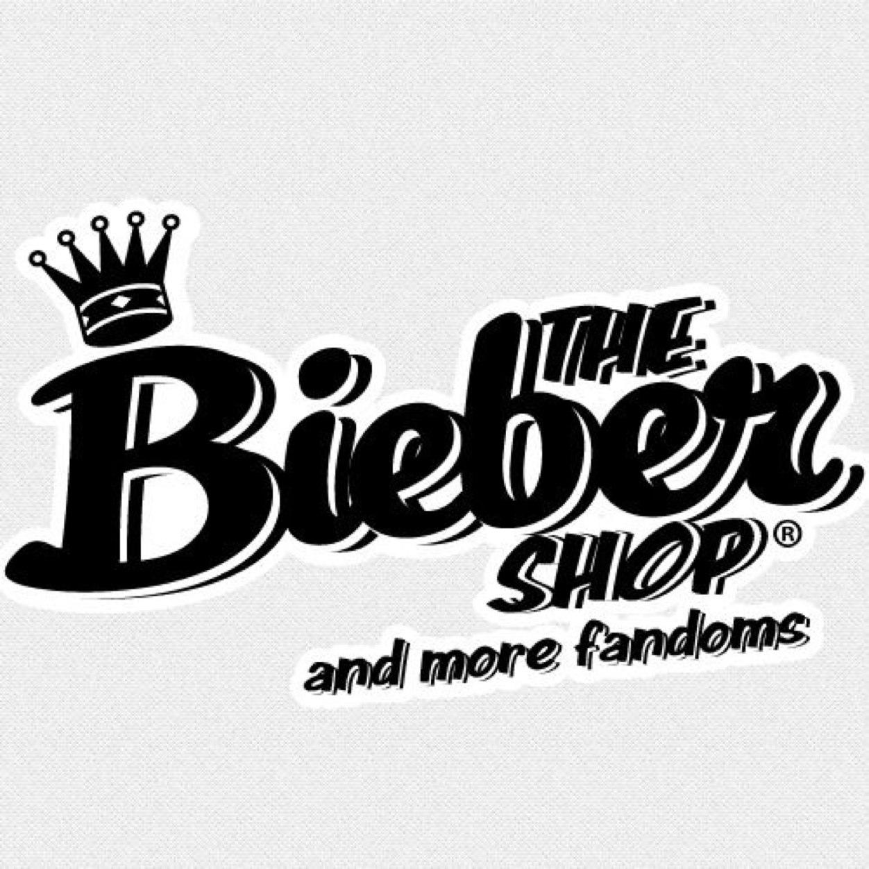 Tops, Beanies, Crop Tops, Hoodies and more!

Instagram: @BieberShopMX
Facebook: http://t.co/SvRYzfIPlL