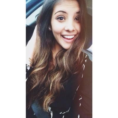 sarybeary's profile picture. just give me a slice of pizza and a cup of coffee & i'm happy.