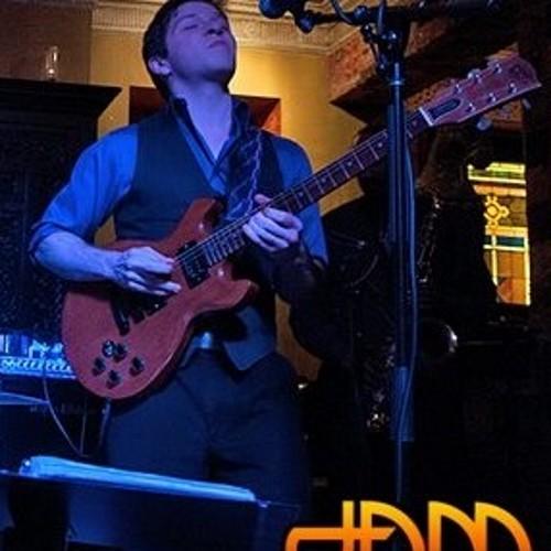 Music. Sneaks. Games. Bass player and chief purveyor of stank face in @prophetsoutlaws. @AlienEarsAR Artist.