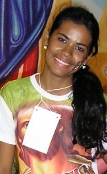 Sempre muito Feliz! Amo a Deus e a Minha Família.