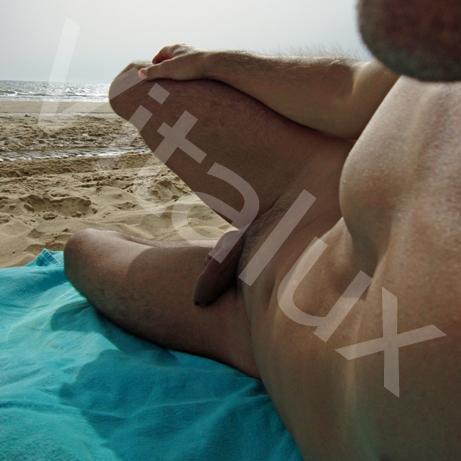 Vitaluxx's profile picture. Soy versatil mas pasivo,dispuesto a pasar buenos momentos de sexo en real si te animas dejame forma de contacto....