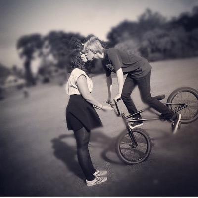 Aaron - 17 - BMX - Cars - Drifting - music -Love my girl @megan_bands_96