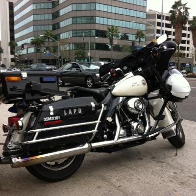I'm a prick cop that enjoys harrassing everyday citizens over invented infractions.