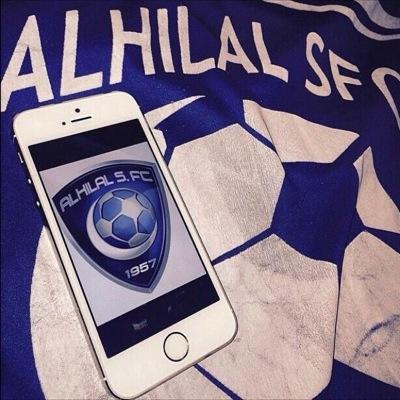 سيبقى السحــر أزرق في بيــــاض ٍ - ويبقى المجد ما بقي الهــــــــــــــــــــــلال