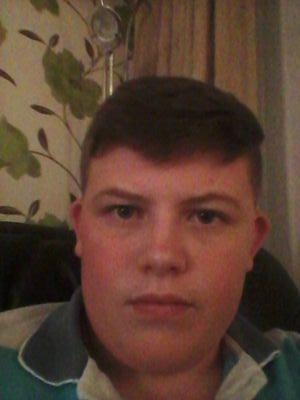 follow me and il follow u