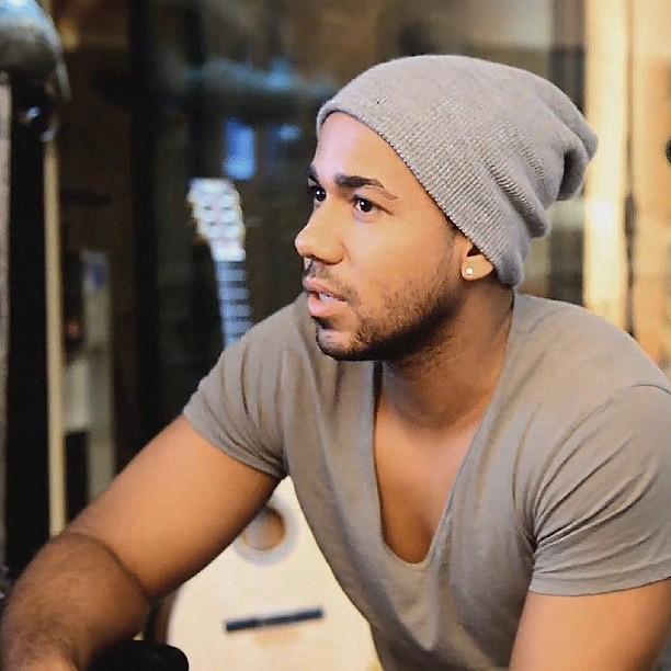 RomeistaFlor's profile picture. Enamorada de @RomeoSantosPage !!