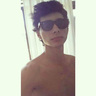 Uns dizem q amam, outros demonstram o amor