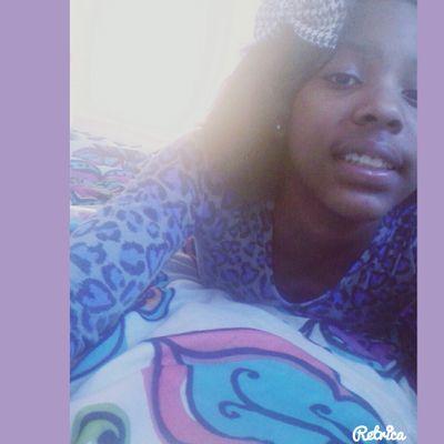 Cheerleader~Follow me i'll follow back