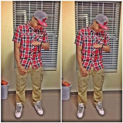 The Official Twitter Of Swaazyy! Out Here Meeting New People To Only Find Postive Vibes. COD Sniper. Im Not Underrated. I Get Clips. I Grind! Only GT: Swaazyy