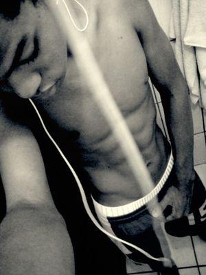 insta, @douggw_