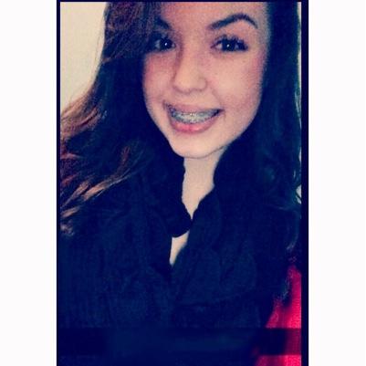 live it up • follow my new twitt @alexaespindola_