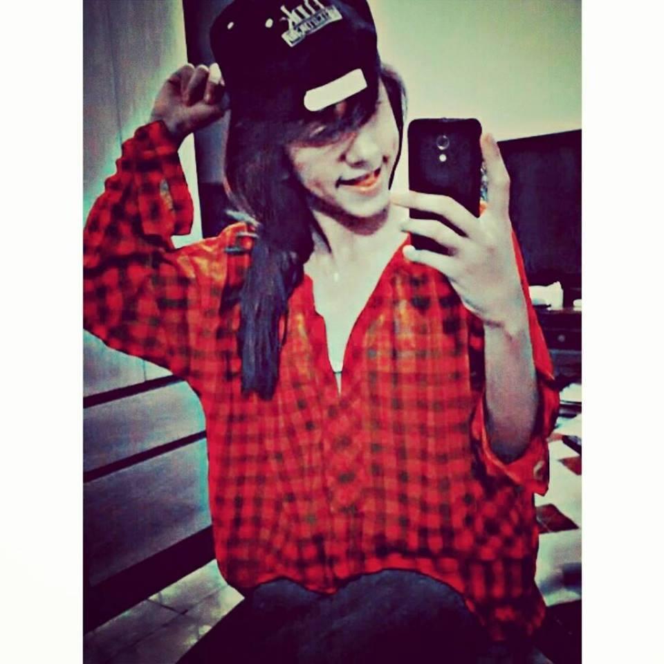 @GiovanaSantos
♚Deus♚ | ∞ Família  ∞ | Vilã ✌ | Tá Perdido(a) Me Segui '-' ☃ | Não Gosto ? Vaza -.-' | Bem - Vindos (a) ♥.♥