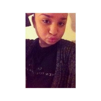 sisaotf's profile picture. In mijn omgeving moet je true blijven