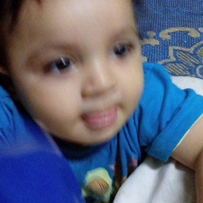 i am love fun and spend nice time and watch  t.v and play fotball and i love music classic and i love woman give me her love