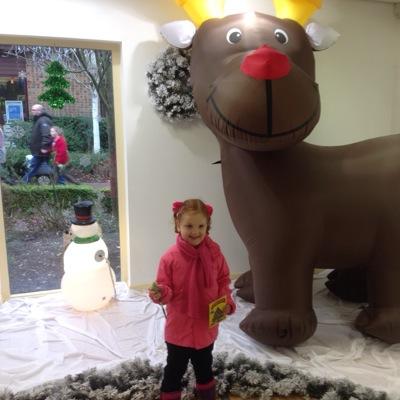 nicanddean60's profile picture. 