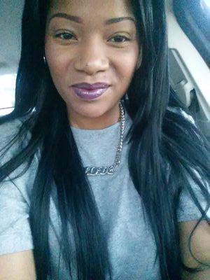 MonaLafe's profile picture. find out