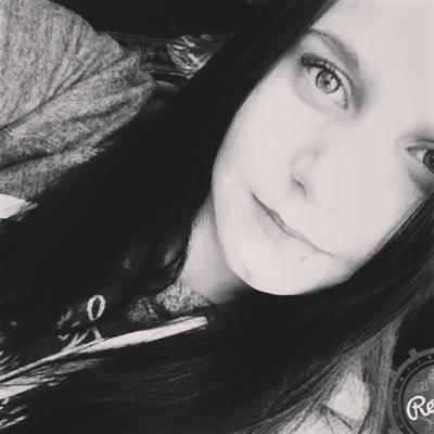 Emeline, 15YO ❤️ Belge, vie dans la ville de Dour. #Adamsienne #Somerholic #Belieber #PDubber & #Dobrevic Mes idoles,ma vie