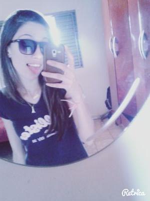 Te quero pro resto da vida, vem comigo minha pequena linda. ♡